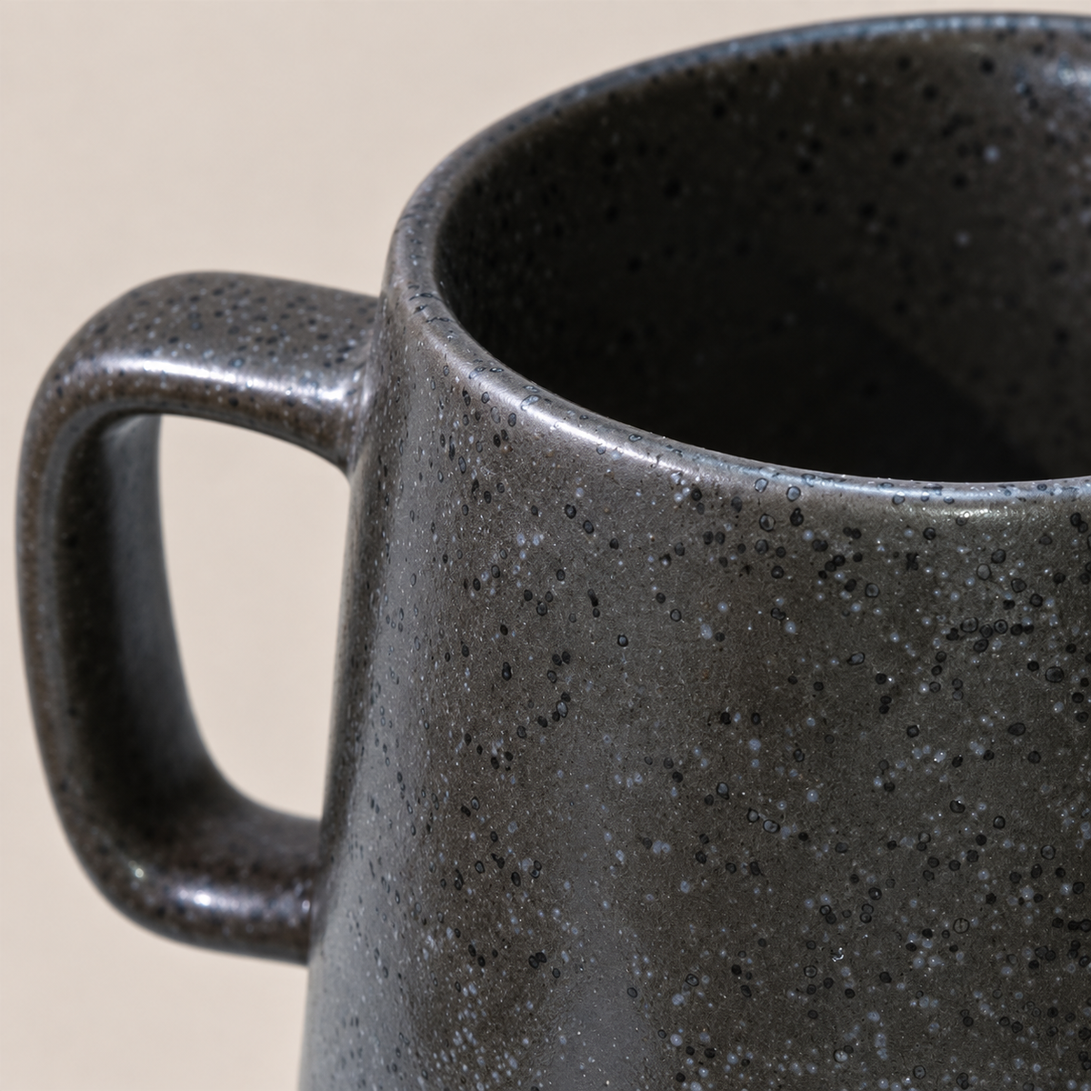 OrienX Mug — Fumée — détail de la matière
