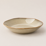 OrienX Assiette creuse à bord ondulé — Yunhuang — vue trois-quarts